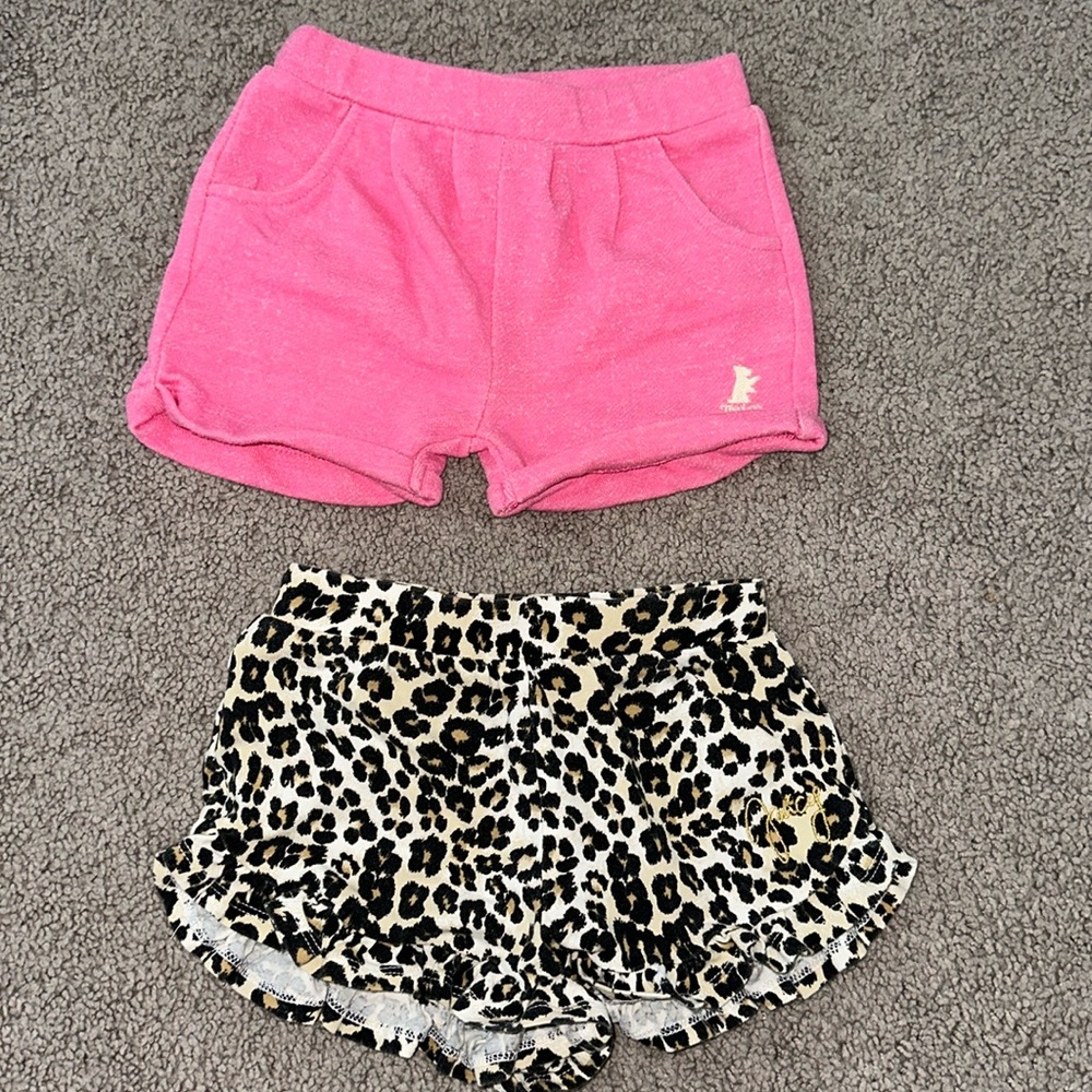 🏷️ 5 for $25 🏷️ Juicy Couture shorts, set of 2, size 18M/18-24M
